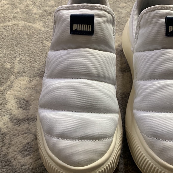 PUMA WOMENS SLIP-ON SNEAKERS - Picture 3 of 10